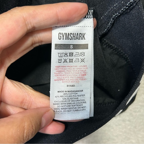 GYMSHARK Recess Crop 1/2 Zip Top Black Size S - Picture 10 of 12